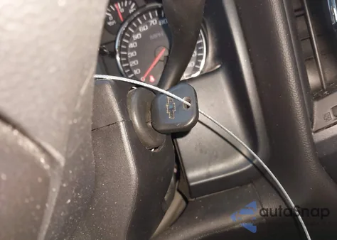 2018 Chevrolet Silverado 1500 Custom from USA, damaged, VIN 1GCRCPEC8JZ117591